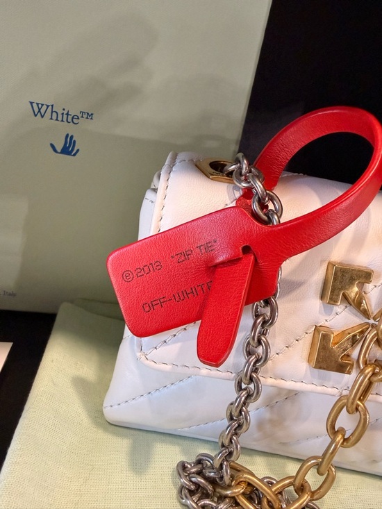 🍒MOVING SALE🍒 Off-White Jackhammer 17 Shoulder Bag - Picture 4 of 11